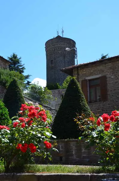 Il centro storico e le archittetture della Langa Astigiana