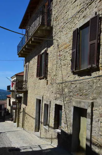Il centro storico e le archittetture della Langa Astigiana