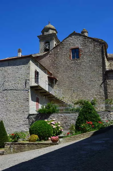Il centro storico e le archittetture della Langa Astigiana