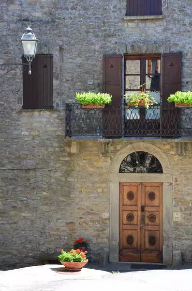 Il centro storico e le archittetture della Langa Astigiana