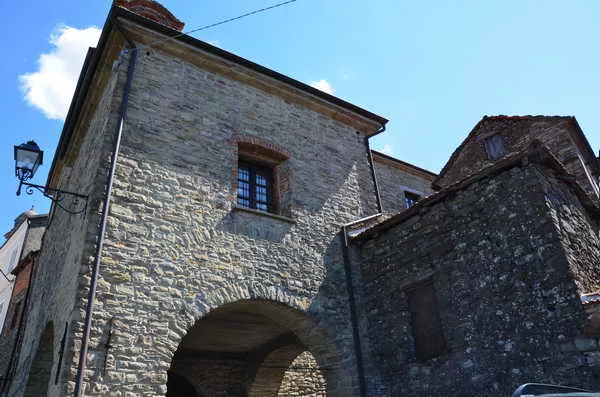 Il centro storico e le archittetture della Langa Astigiana